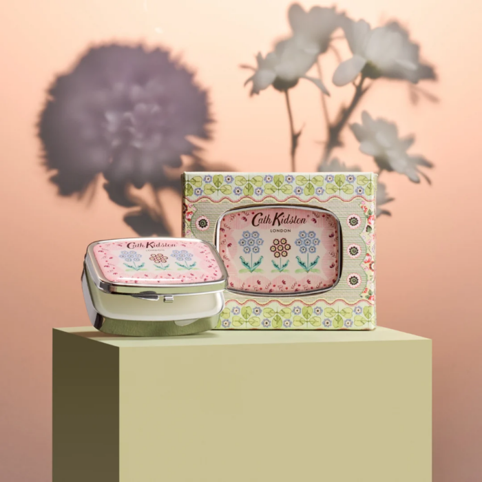 Cath Kidston Woven Flowers - Lippen Balm – Bild 4